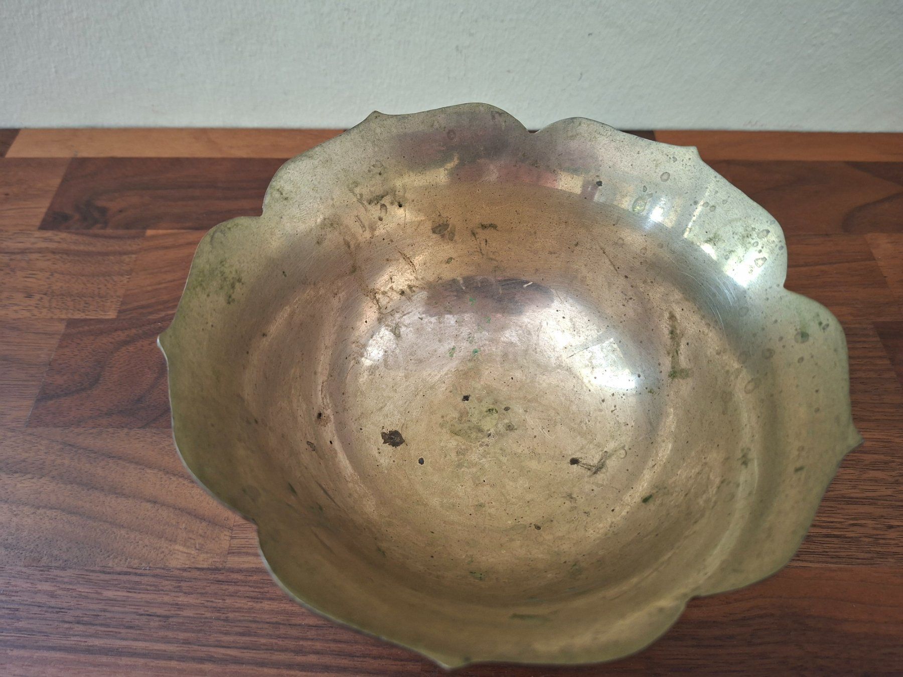 Ciotole: Dekorative Messingschale / Schüssel Messing in Blumenform – Usato da Boniswil venduto da Totomat-Lady2 3