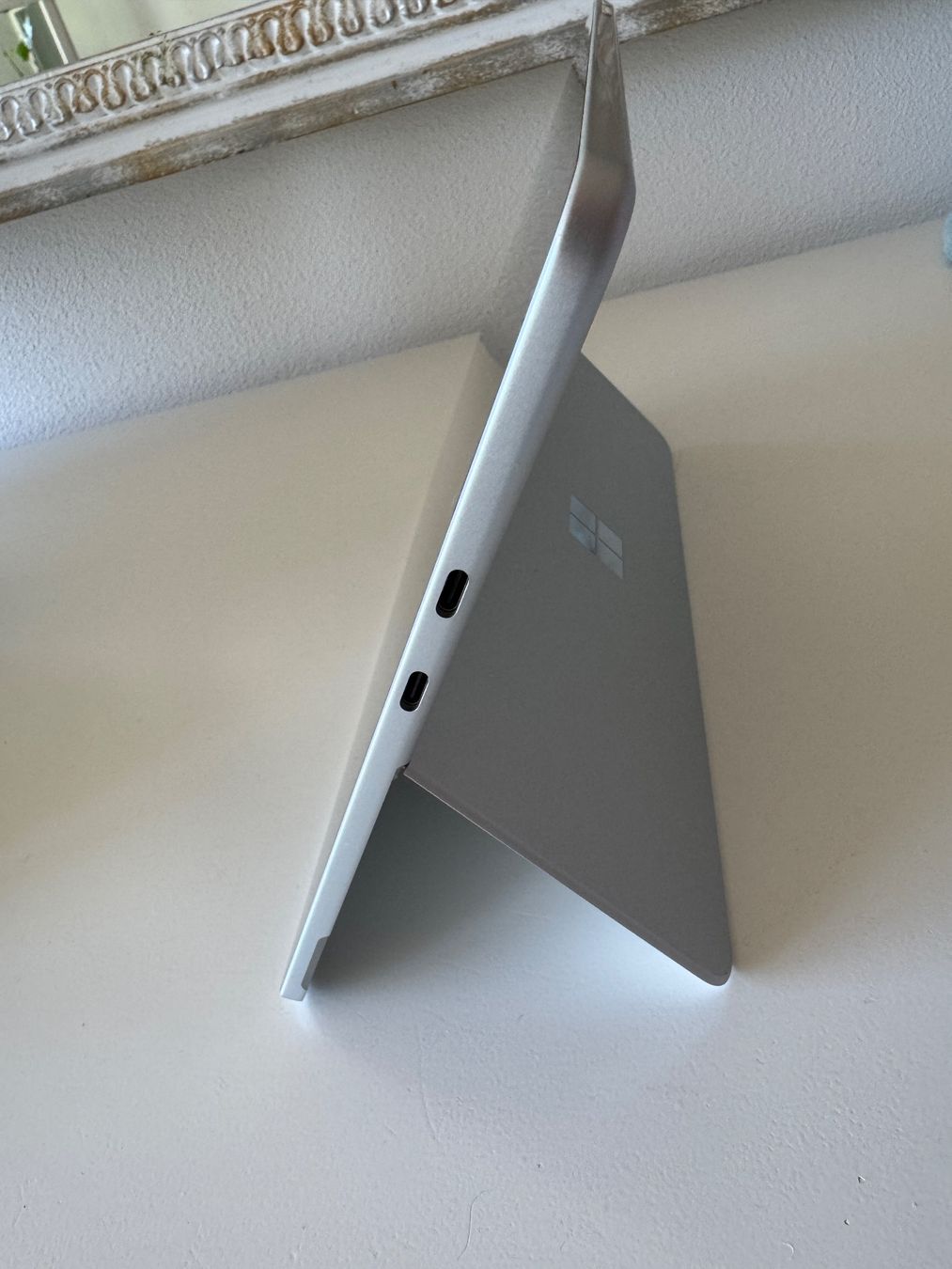 Microsoft Tablet PC: Microsoft Surface Pro 12 mit CH Keyboard, Slim Pen und Hülle – Usato da Landschlacht venduto da mmpp 2