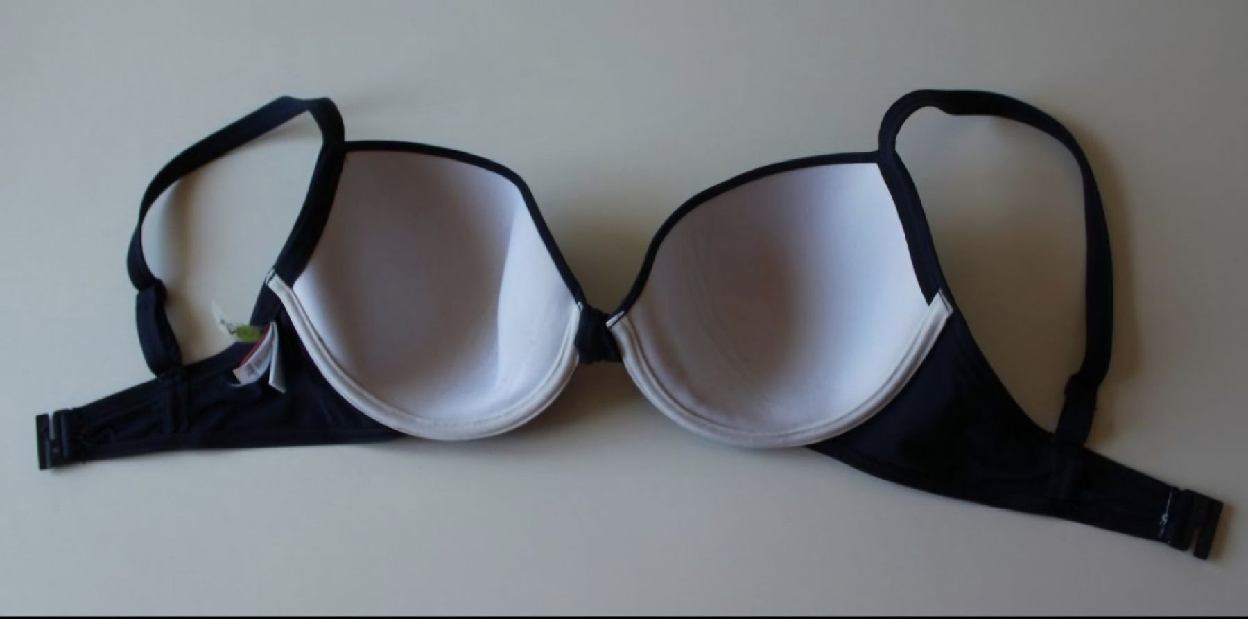 Costumi da bagno & Bikini: Bikini Oberteil Gr. 38 D – Nuovo (secondo la descrizione) da Igis venduto da Tiggers1 2