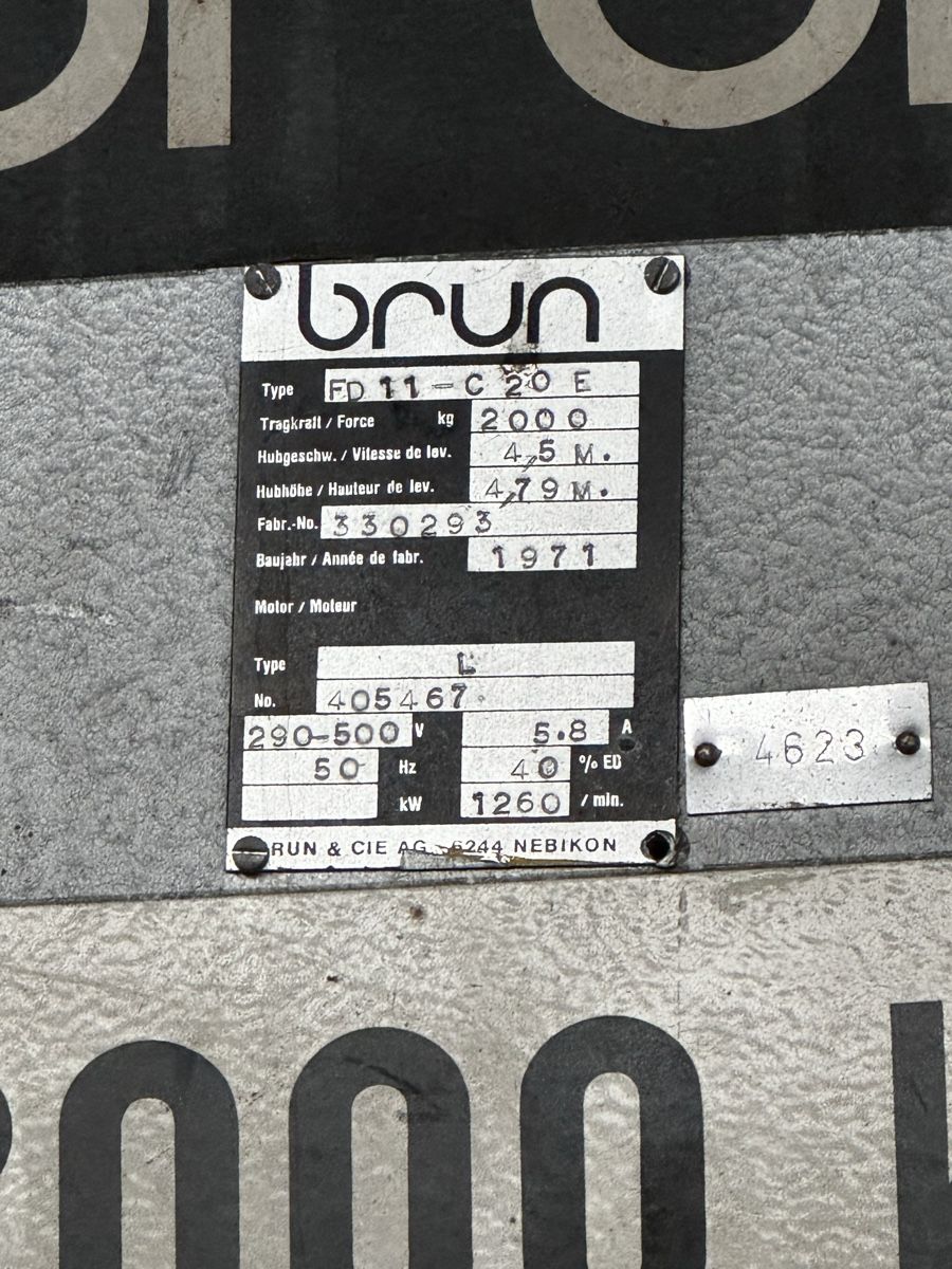 Gru: Hallenkran Brun 2000kg – Usato da Solothurn venduto da Eduka72 1