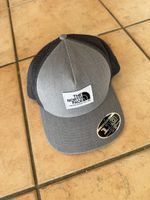 Casquette North Face trucker neuve