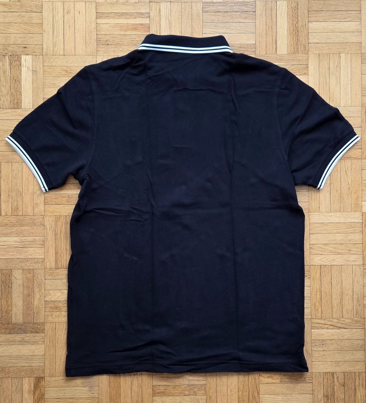 Fred Perry Magliette Polo: Fred Perry Poloshirt, ungetragen – Usato da Brüttisellen venduto da ruebli-fan13 2
