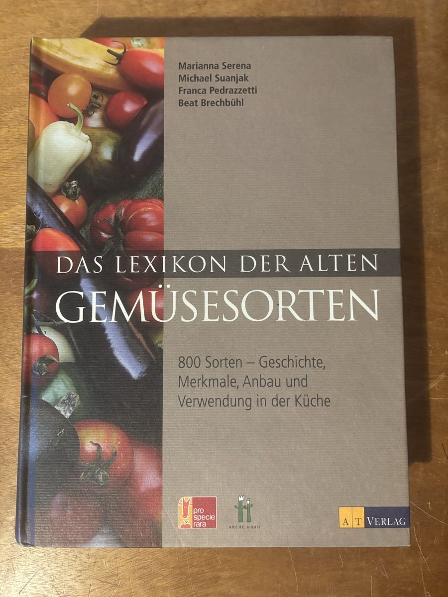 Libri: Lexikon der alten Gemüsesorten - 800 Sorten – Usato da Zürich venduto da WWehrle