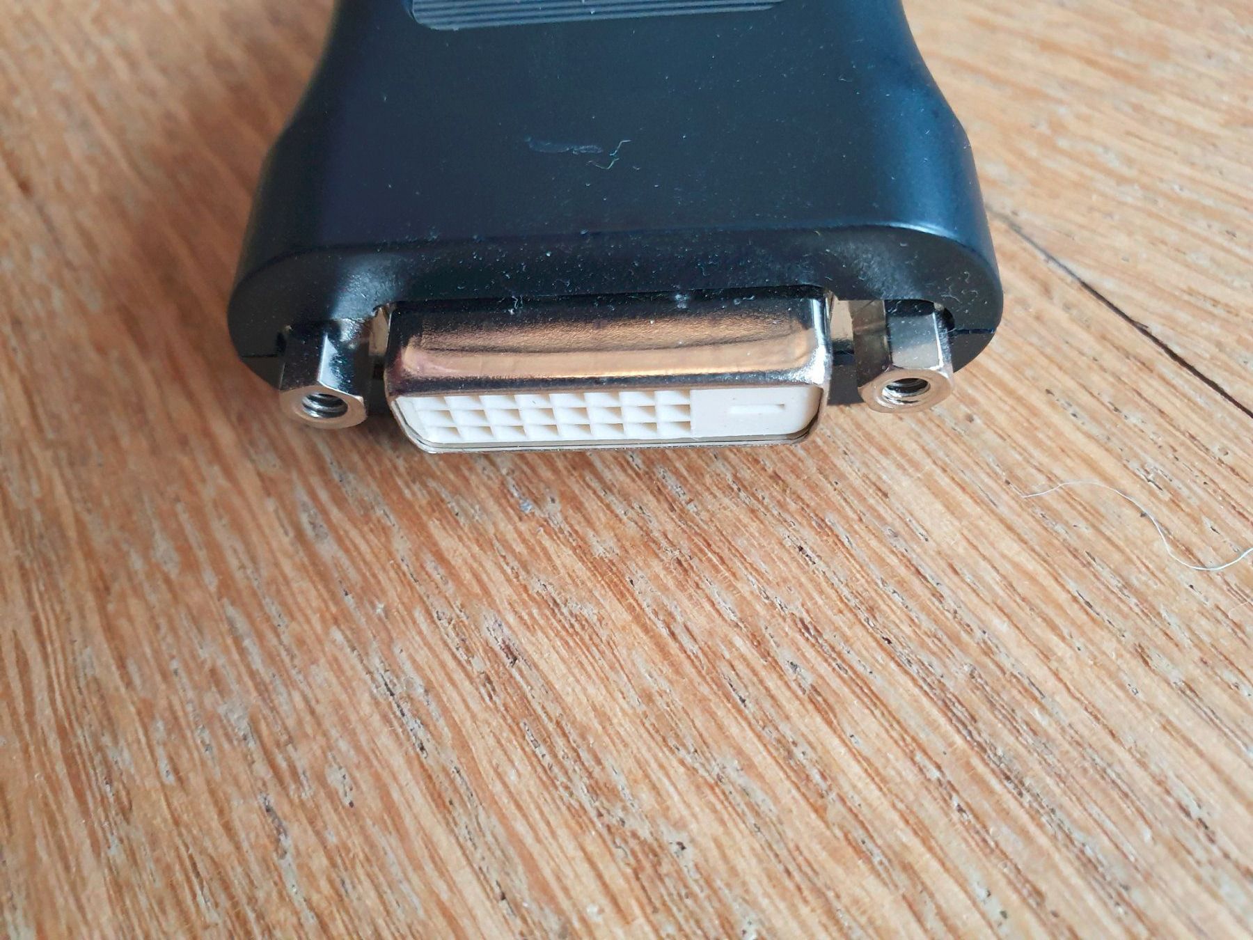 Unità & Adattatore: HP Foxconn Displayport to DVI Adapter – Usato da Bern venduto da Llu 3