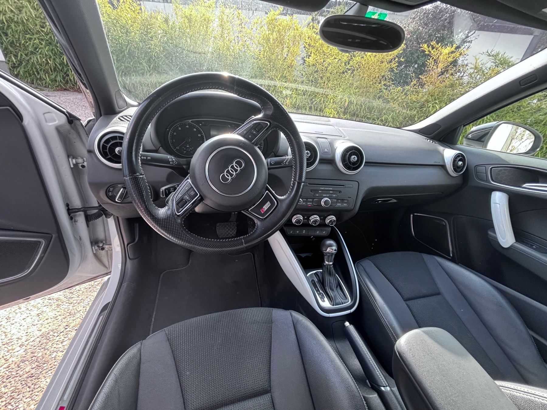 Audi Autos: Audi A1 Sport 1.4 TFSI – Gebraucht aus Genève von loa_6xs6 5