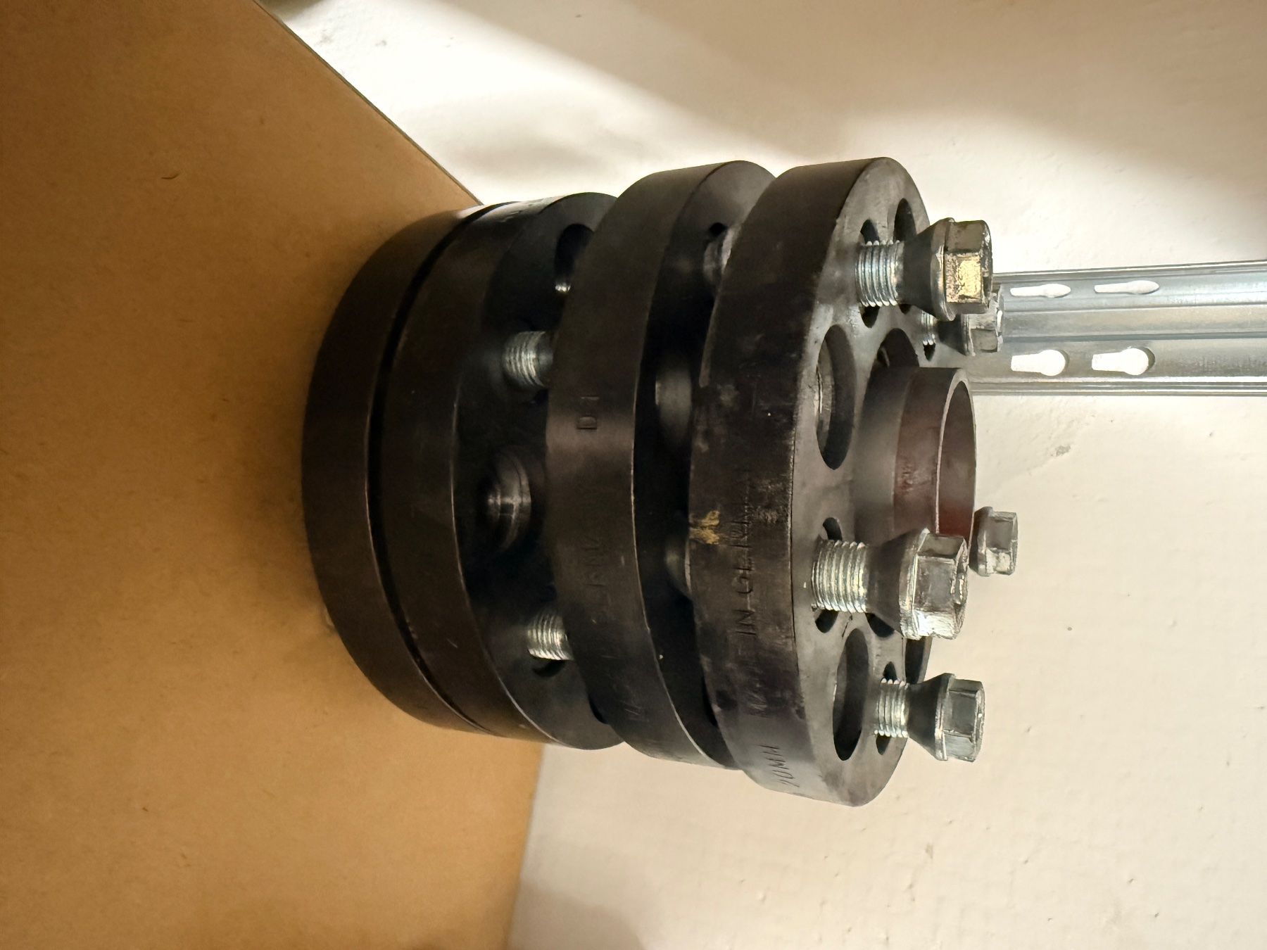 VW Toutes les pièces détachées: Distanzscheibe – Neuf (Voir description) à Beringen par ble_5dhm 2
