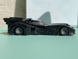 ERTL DC Comics Batmobil 1/64 1989