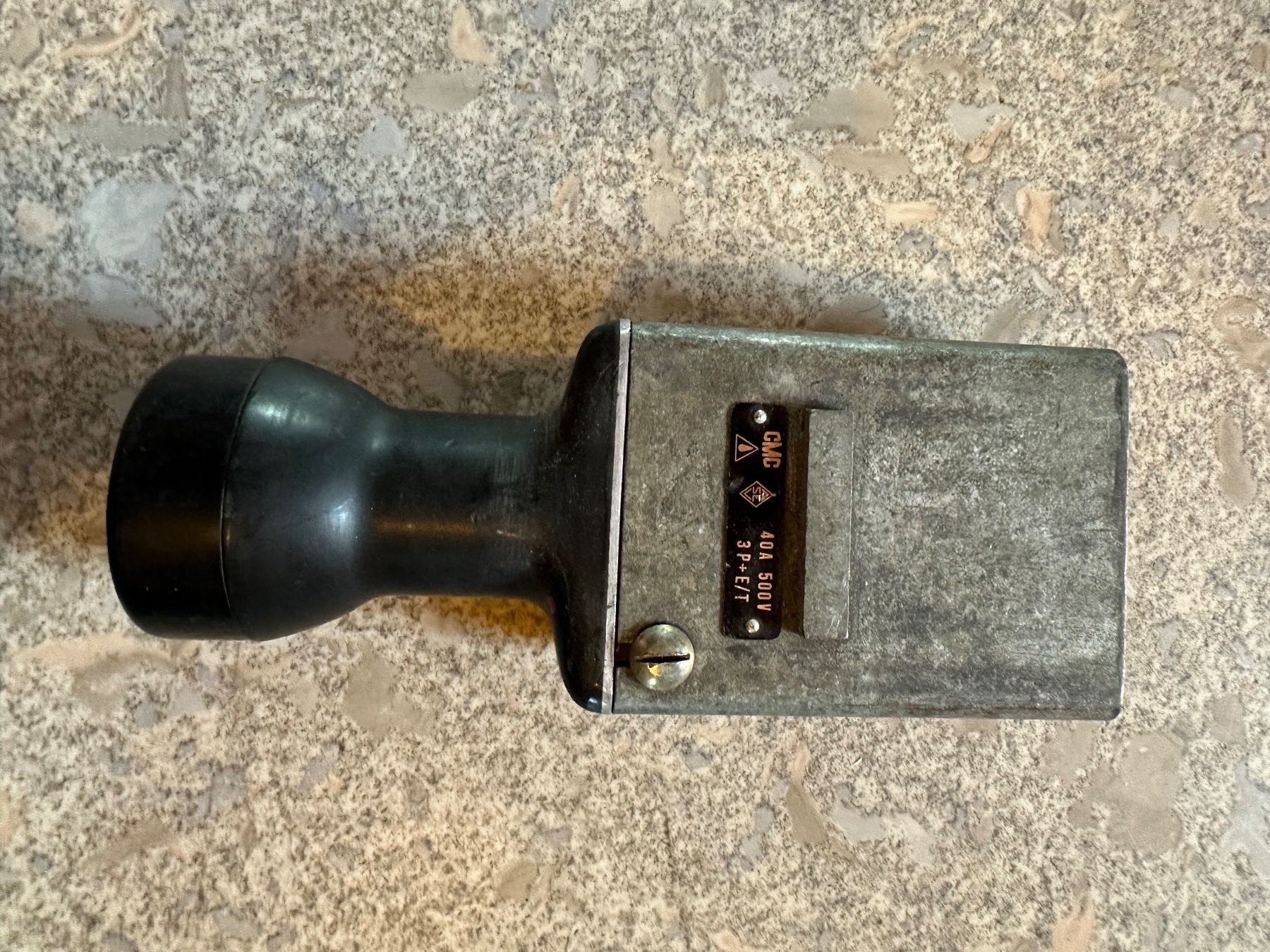 Spine: Stecker J 40 4 Polig CMC – Usato da Huttwil venduto da Bolpa