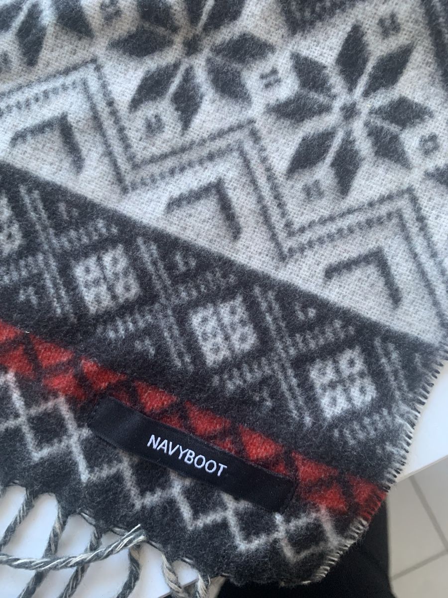 Navyboot Foulard & Sciarpe: Navyboot Schaal – Nuovo (secondo la descrizione) da Basel venduto da ari_xy65 1