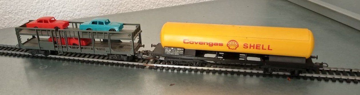 Lima Modellini di ferrovie: LIMA Wagons - Shell 500134  + transport de véhicules 666100 – Usato da Le Locle venduto da PereiraHugo 1