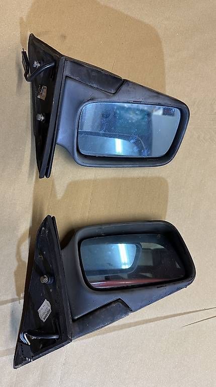 Tutti pezzi di ricambio auto: BMW E30 Seitenspiegel – Usato da Burgdorf venduto da NoQuestions