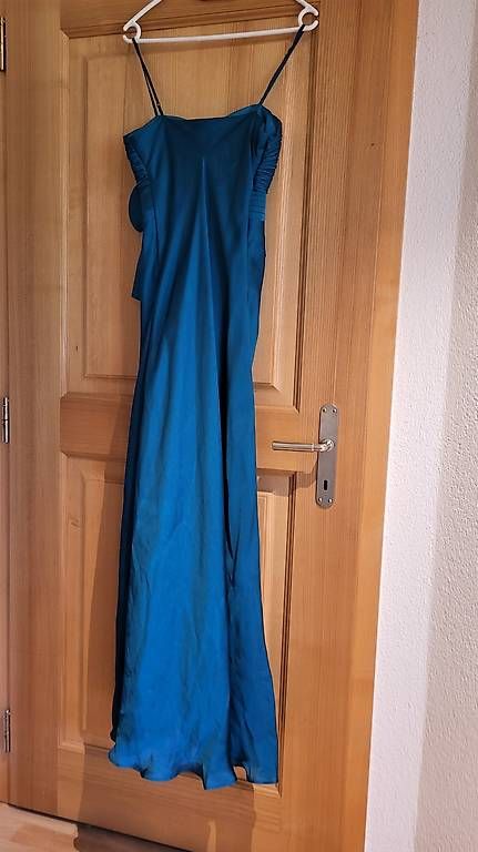 Vestiti: Abendkleid türkis 36 – Usato da Muolen venduto da Simi897 1