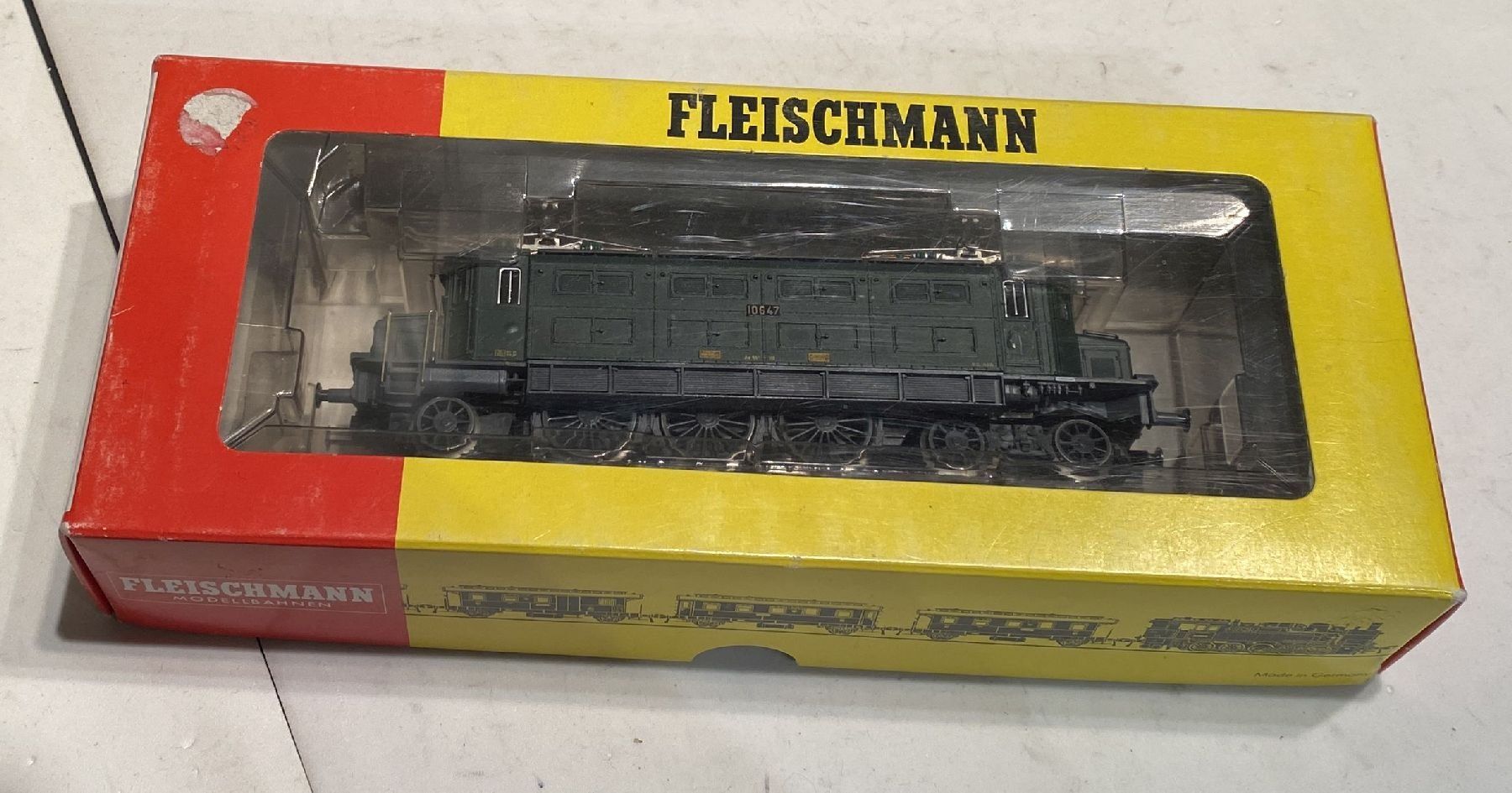 Fleischmann Modellini di ferrovie: Fleischmann 4345 E-Lok SBB-CFF 10647 digital in OVP – Usato da Sonceboz-Sombeval venduto da Decolove 7