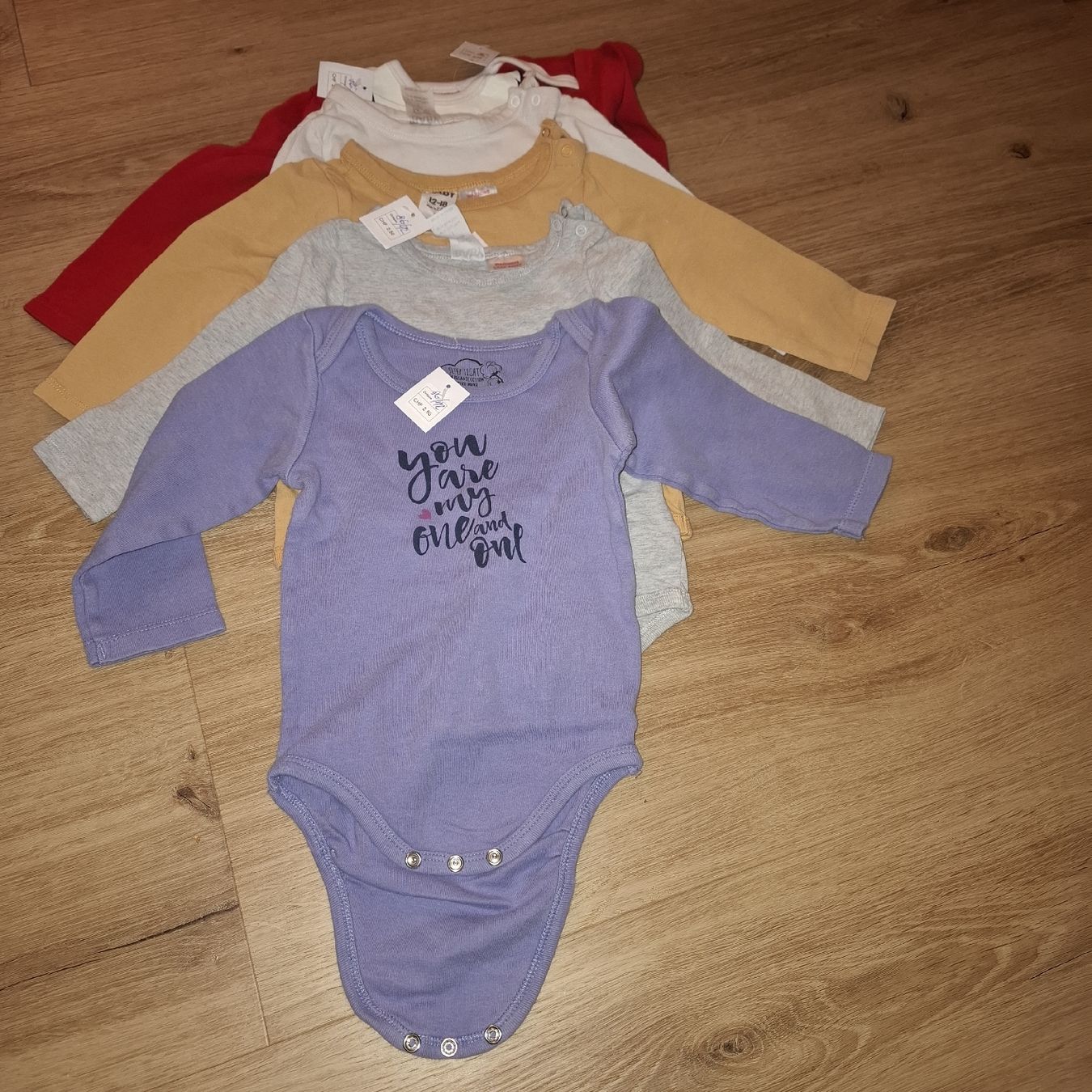 Lotti & Set di vestiti: Kleiderpaket Mädchen Grösse 86 – Usato da Bülach venduto da JAYA379 3