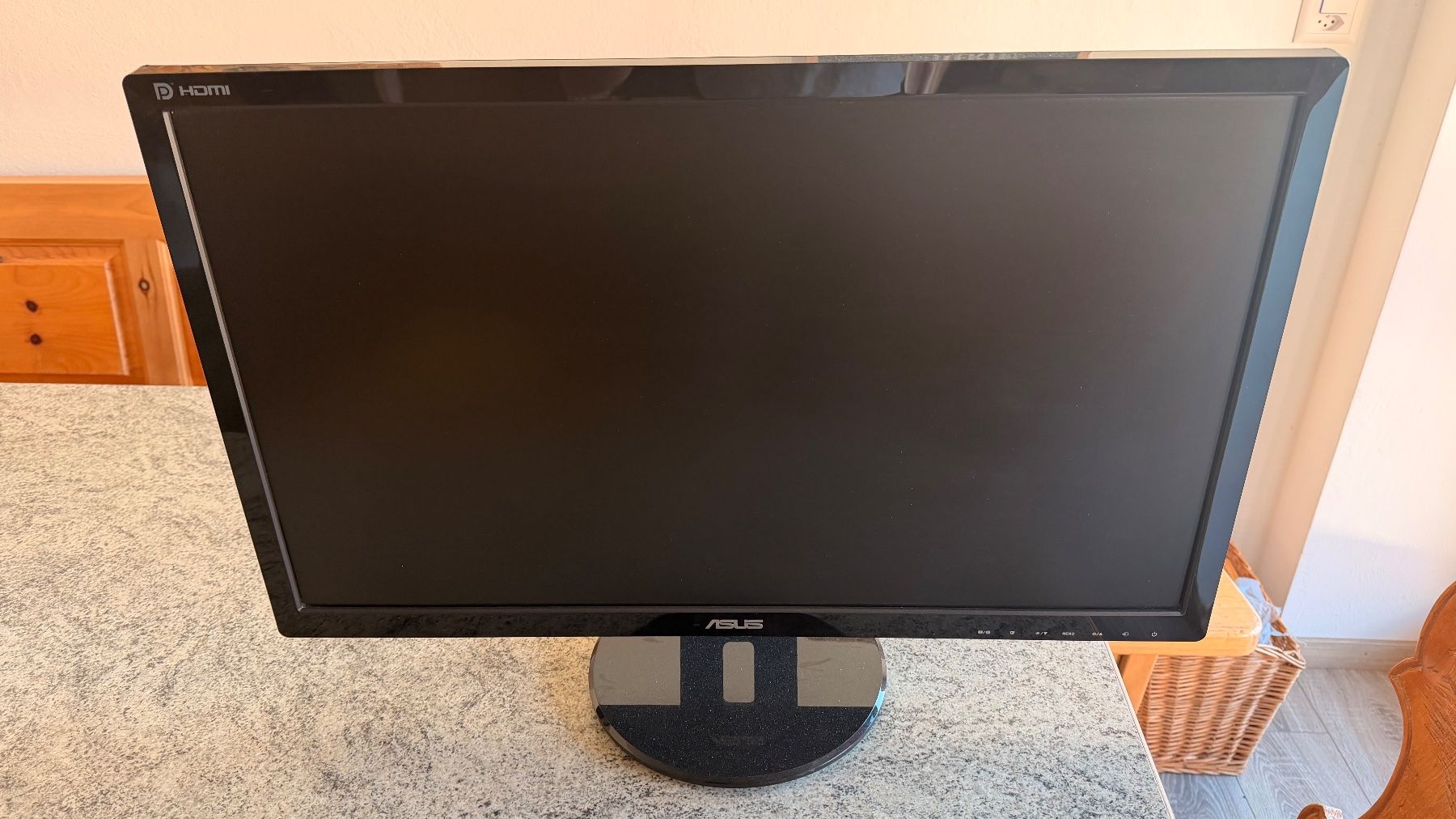 Monitor: 2Stk. Asus Monitore – Usato da Weesen venduto da joehlk95 6