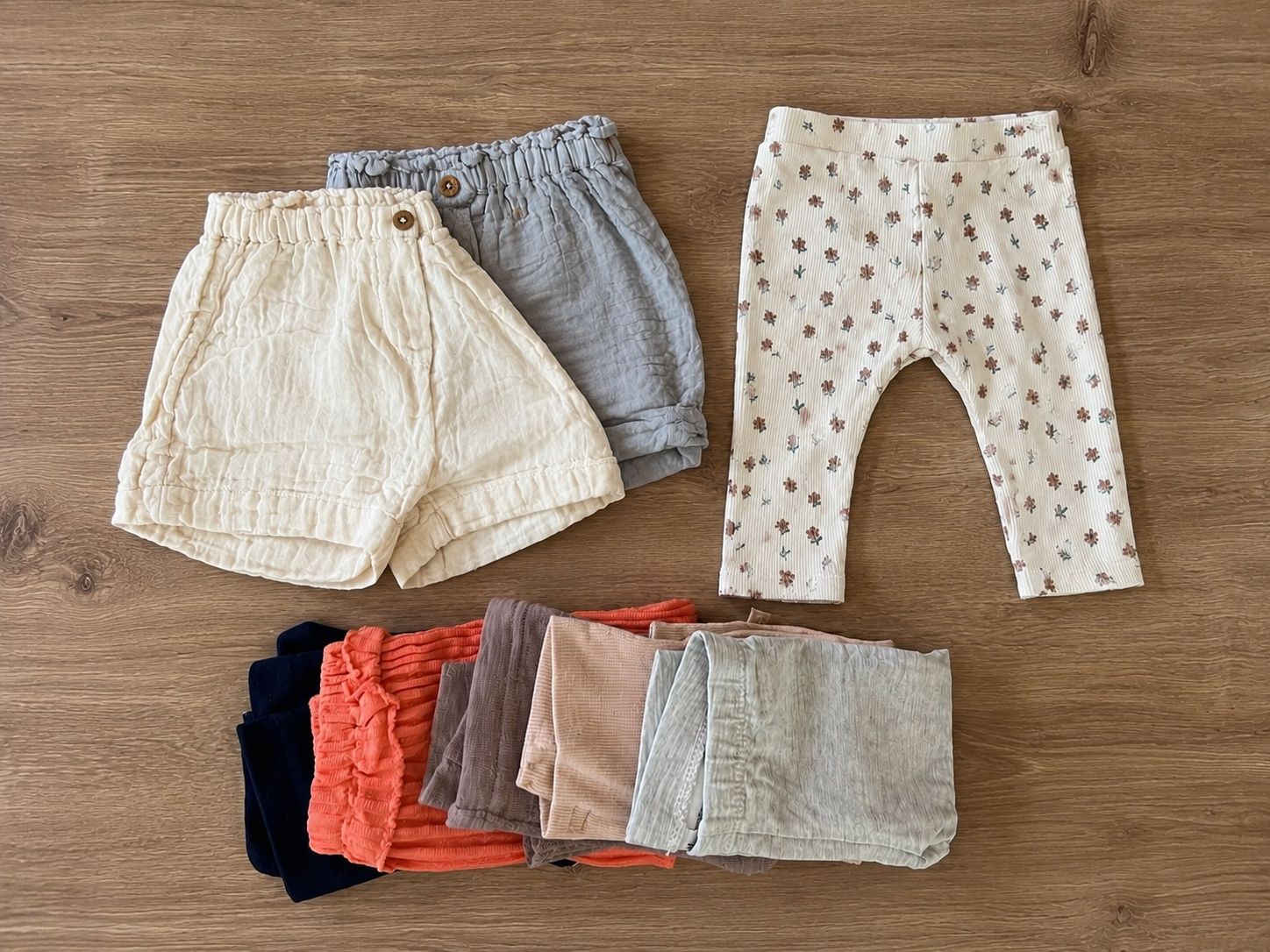 Lotti & Set di vestiti: Babykleider Gr. 62 | 50 Teile – Nuovo (secondo la descrizione) da Rupperswil venduto da pqpwieur 9