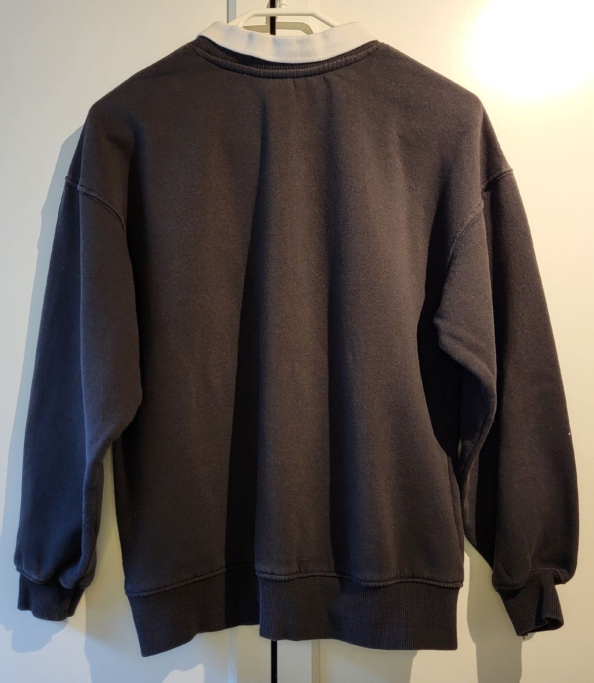 H&M Maglioni & Felpe: Pull Stranger Things H&M taille 146/152 – Usato da Martigny-Croix venduto da barbamama1977 1