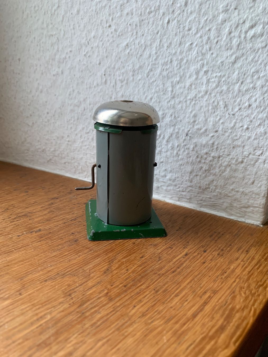 Märklin Modellini di ferrovie: Antikes Blechspielzeug Spur 0 Klingel Drehscheibe Weiche – Usato da Richterswil venduto da Moii89 2
