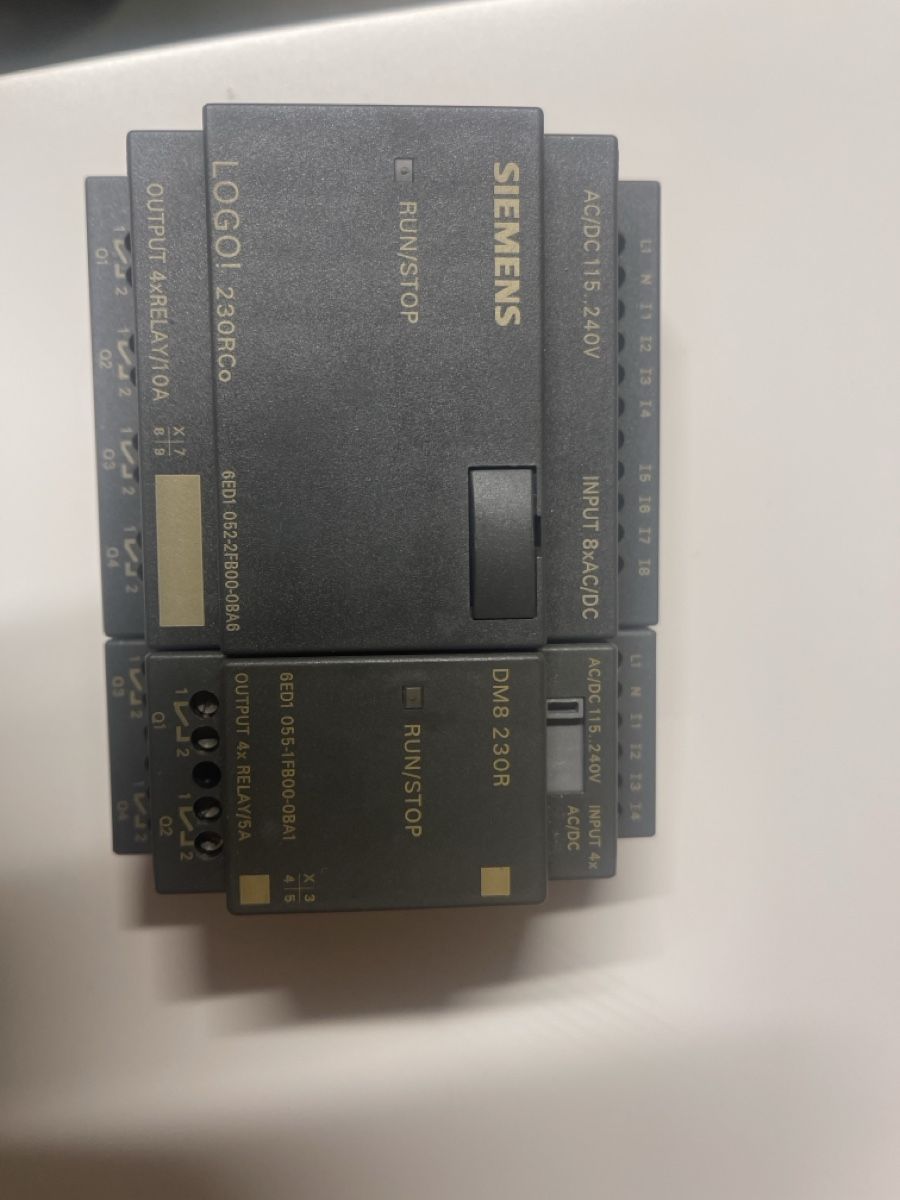 Siemens Elektronikbauteile: Siemens LOGO! 230RCO – Gebraucht aus Emmenbrücke von Acy1