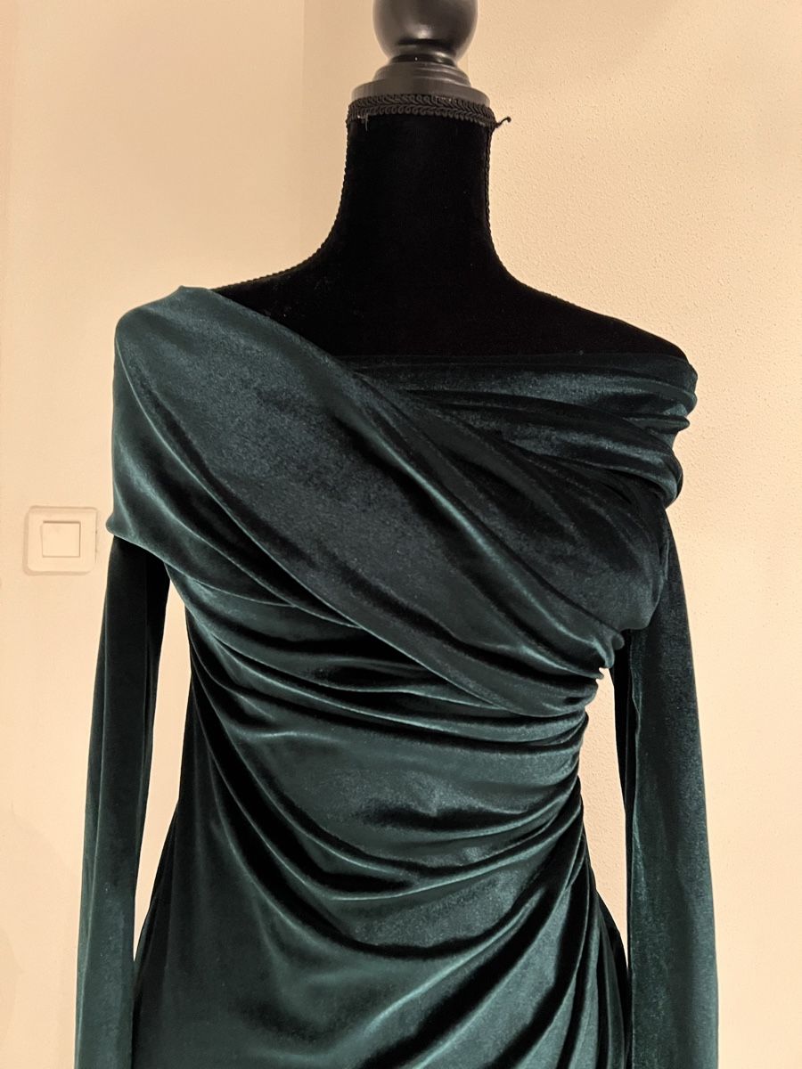 Vestiti: Robe vert kaki en velours - jamais portée – Nuovo e nell'imballaggio originale da Neuchâtel venduto da Rosavitabella 2