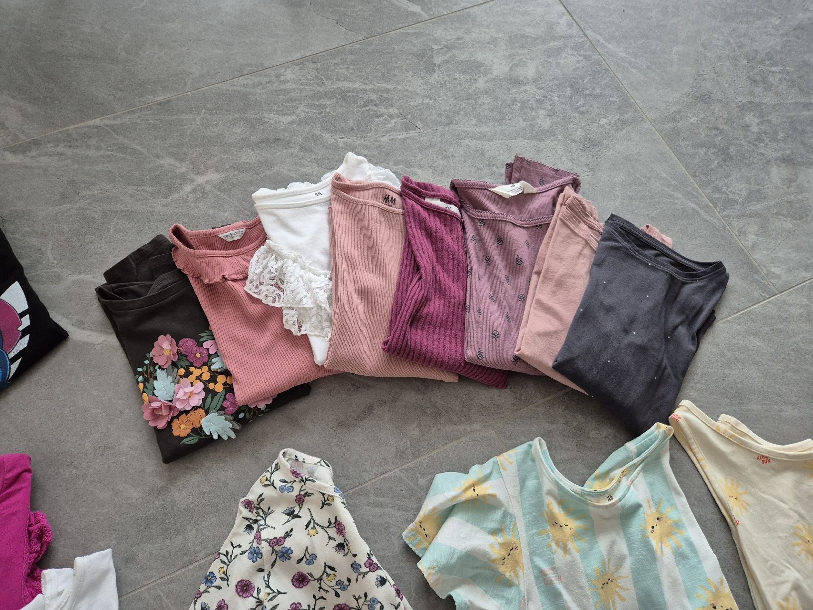 Lotti & Set di vestiti: Kleiderpaket 134 – Usato da Hörhausen venduto da mountain18 2
