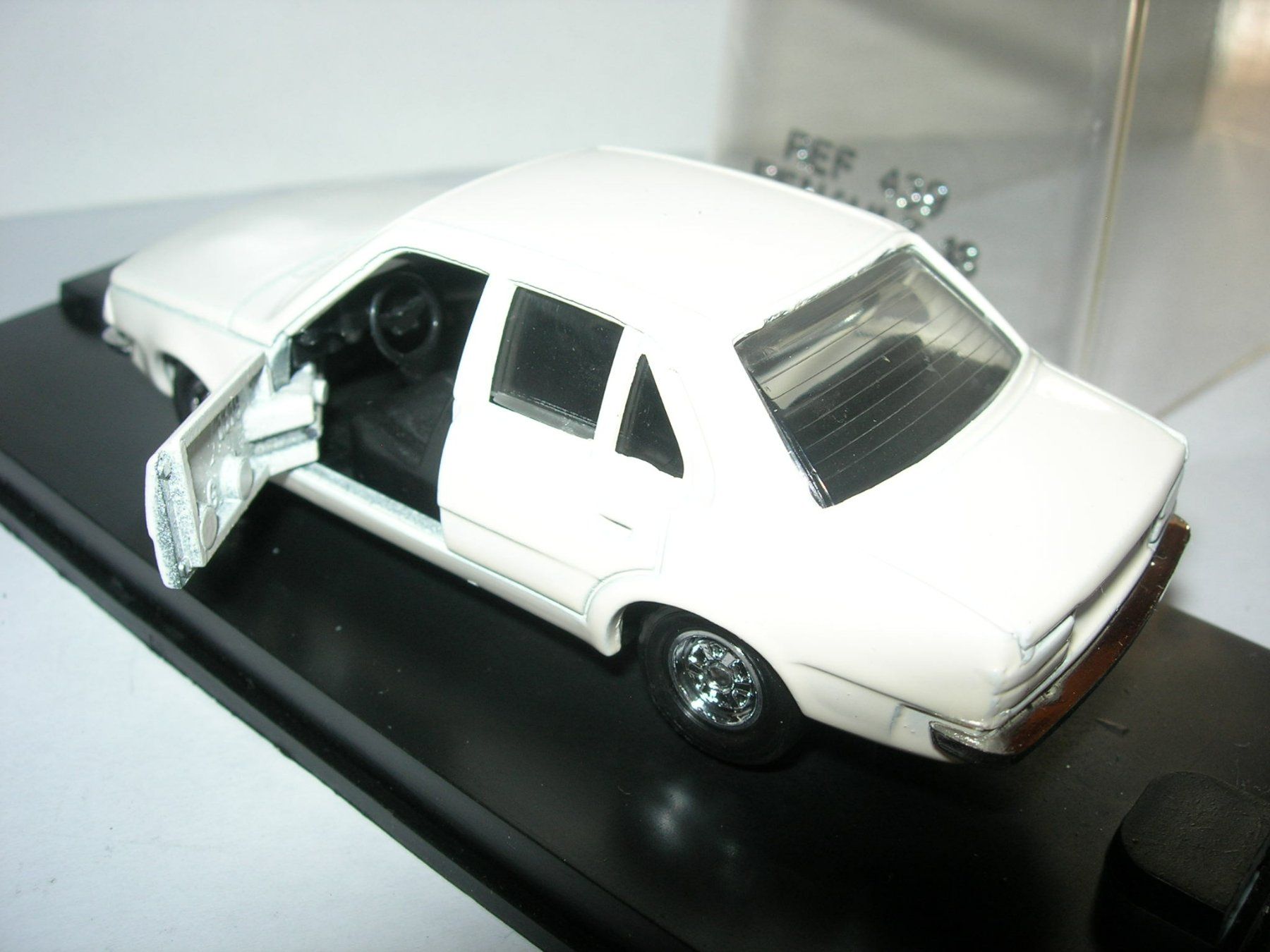 Citroën Modellini d'auto: Renault 18 * Verem 1: 43 – Nuovo (secondo la descrizione) da Hornussen venduto da Amw 2