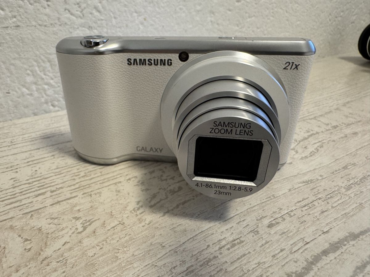 Samsung Fotocamera: Samsung galaxy 2 Digitalkamera – Usato da Zunzgen venduto da milesdavis76 1