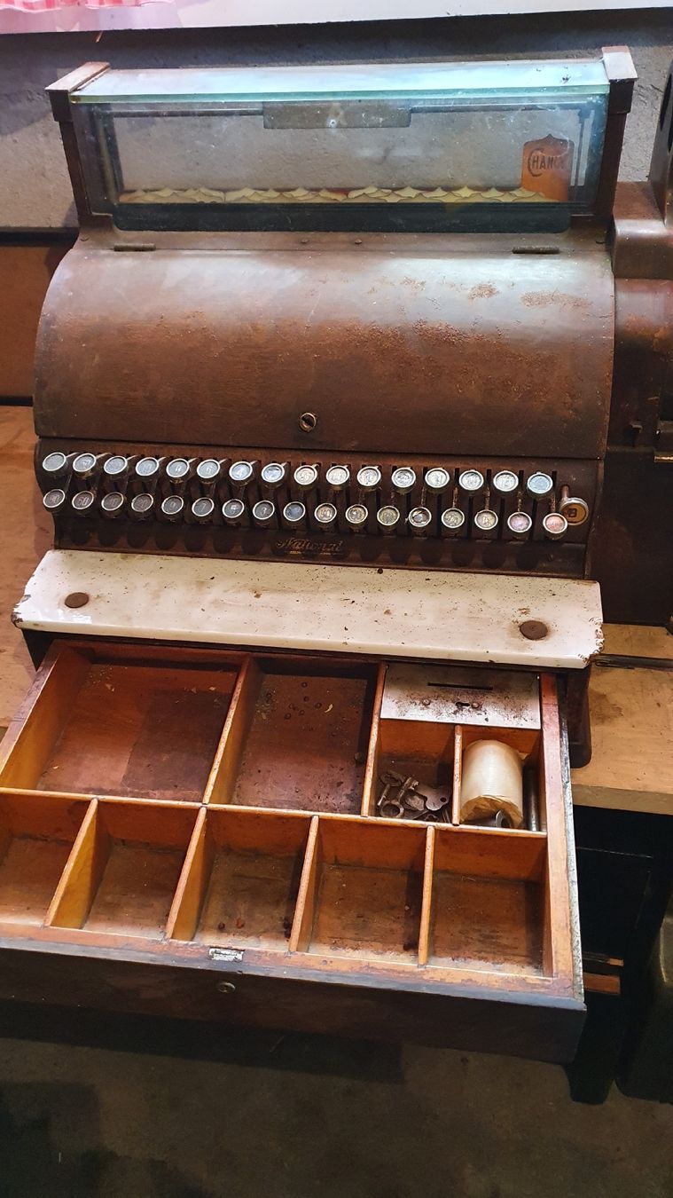 National Registratore di cassa: Ancienne caisse enregistreuse – Usato da Savagnier venduto da Secu