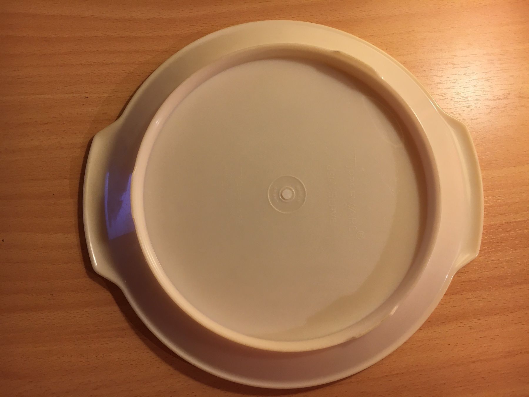 Tupperware Servierplatten: Tupperware - Jel-N-Serve, weiss, 19 cm – Gebraucht aus Luzern von Jiggy_8898 2