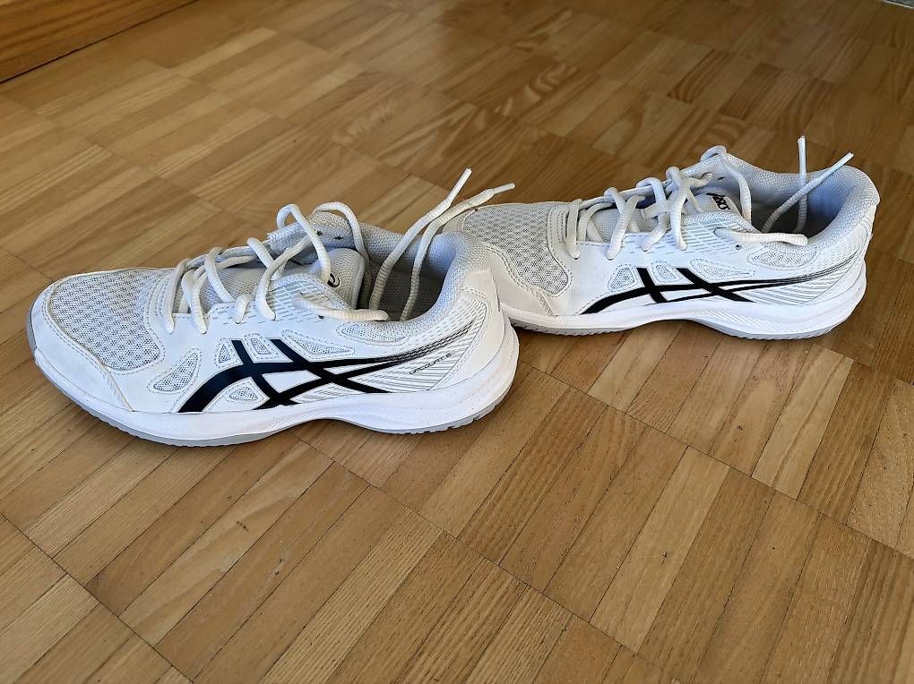 Herrenschuhe: Asics-Hallenturnschuh Gr. 38 – Gebraucht aus Wangen ZH von est_bjr5 1