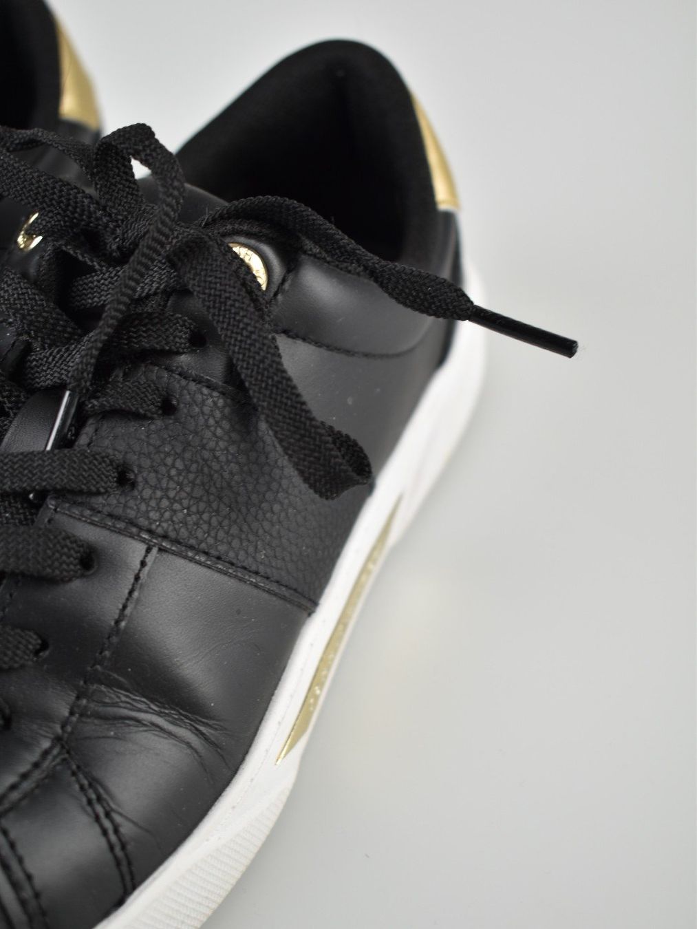 Tommy Hilfiger Scarpe da donna: Tommy Hilfiger Sneaker, Gr.39 – Usato da Nürensdorf venduto da 2ND_STORY 5