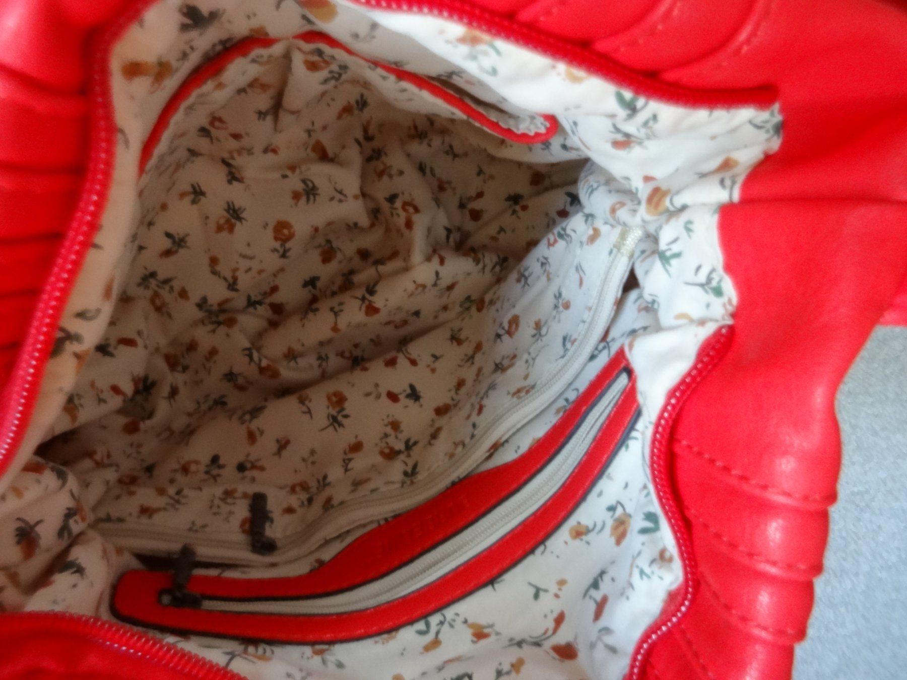 Borse da donna: Tasche . Fabrikneu – Nuovo (secondo la descrizione) da Kleindöttingen venduto da nev_tn7c 5