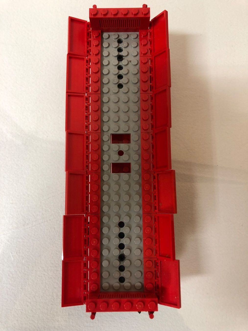 Lego Kit di costruzioni: LEGO 4543 - Tractor Flatbed 9V Eisenbahn Tieflader Waggon – Usato da Brunnen venduto da Allerwaren 1