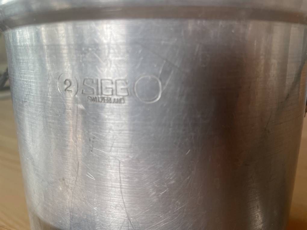 Altro per la casa: Milchkesseli Sigg 2L – Usato da Seewen SO venduto da siebesiech88 2