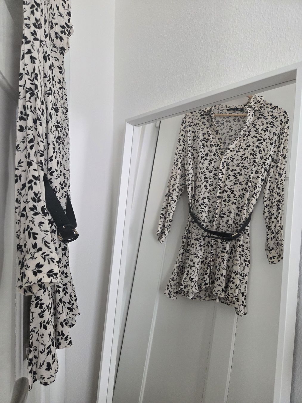 Zara Vestiti: Kleid mit Blumenmuster - ZARA Gr. S – Nuovo (secondo la descrizione) da Zürich venduto da vec_6r9d 6
