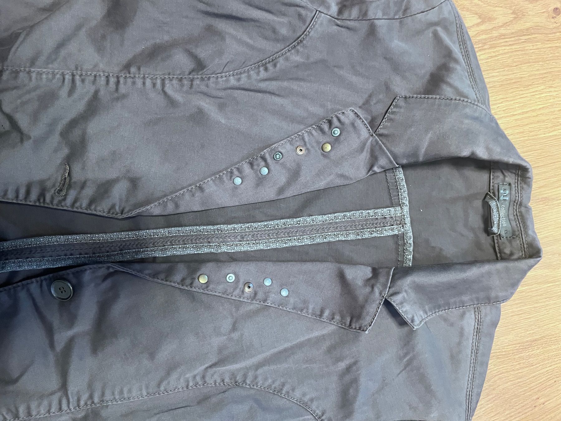 Nile Giacche: Vintage Blazer von NILE – Usato da Kriens venduto da val_8tzm 5