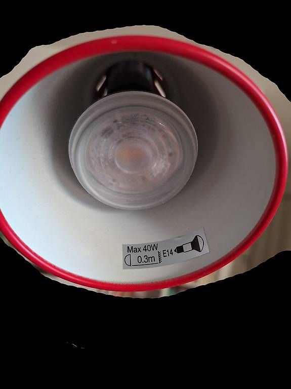 Lampade: Lampe rouge – Usato da Châtelaine venduto da AntonioGomezResale 2