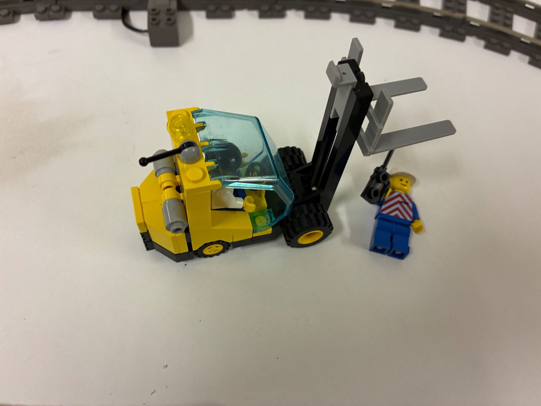 Lego Spielzeuge: LEGO Eisenbahn 4563 ab 1.- – Gebraucht aus Kerns von chriglim 6