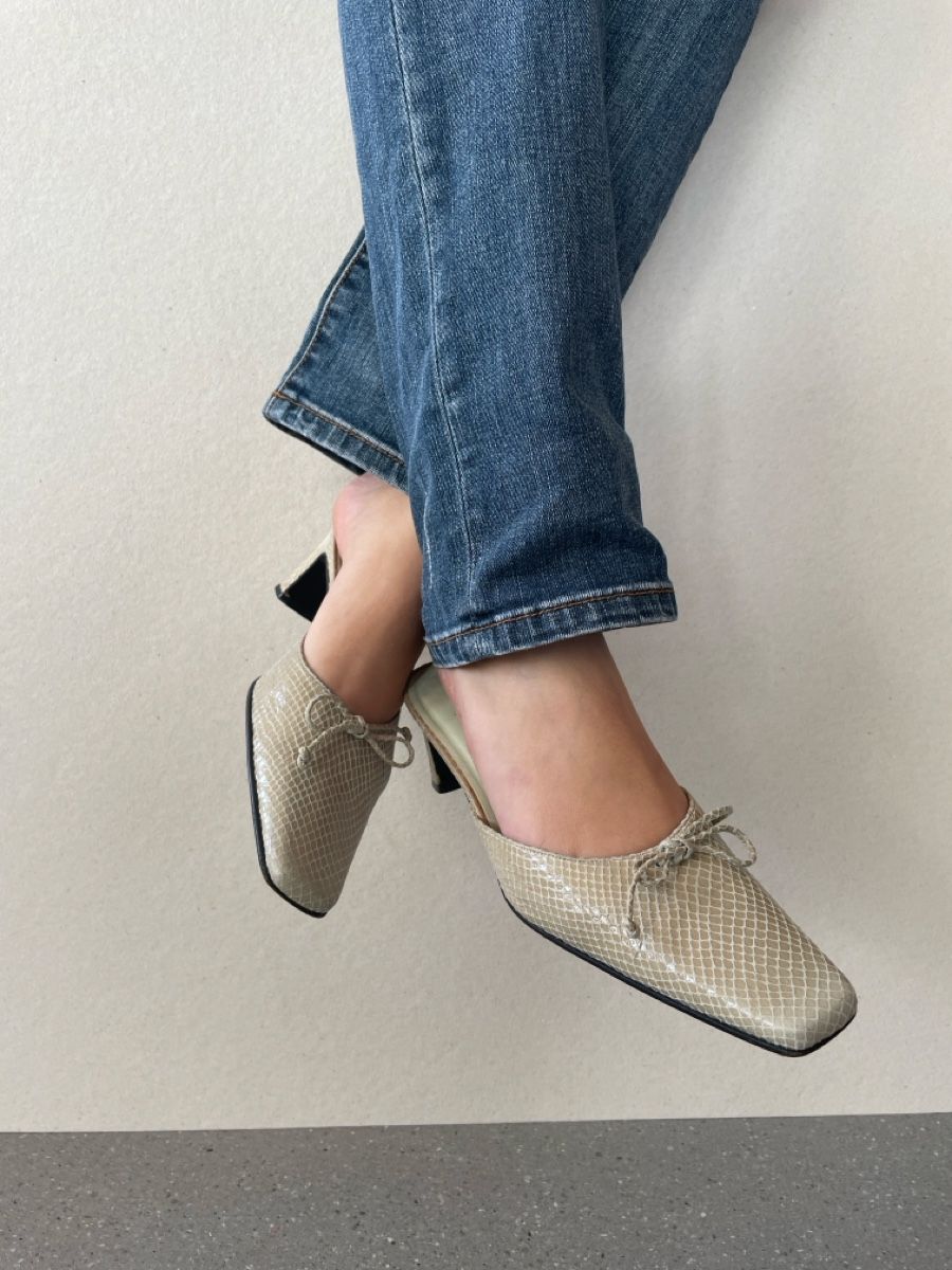 Scarpe da donna: Vinage Caiman Schuhe  – Usato da Fahrni b. Thun venduto da tra_s7lb
