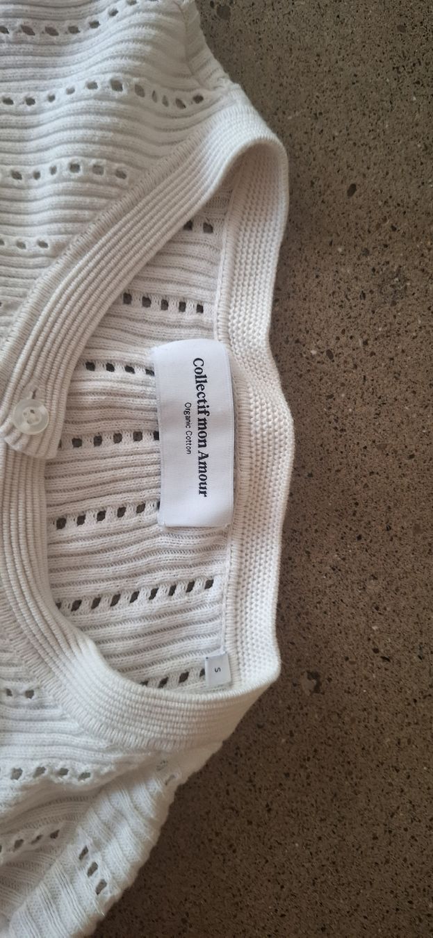 Collectif Mon Amour Maglioni & Felpe: Collectif mon Amour Cardigans – Usato da Aarau venduto da lindaaemmer
