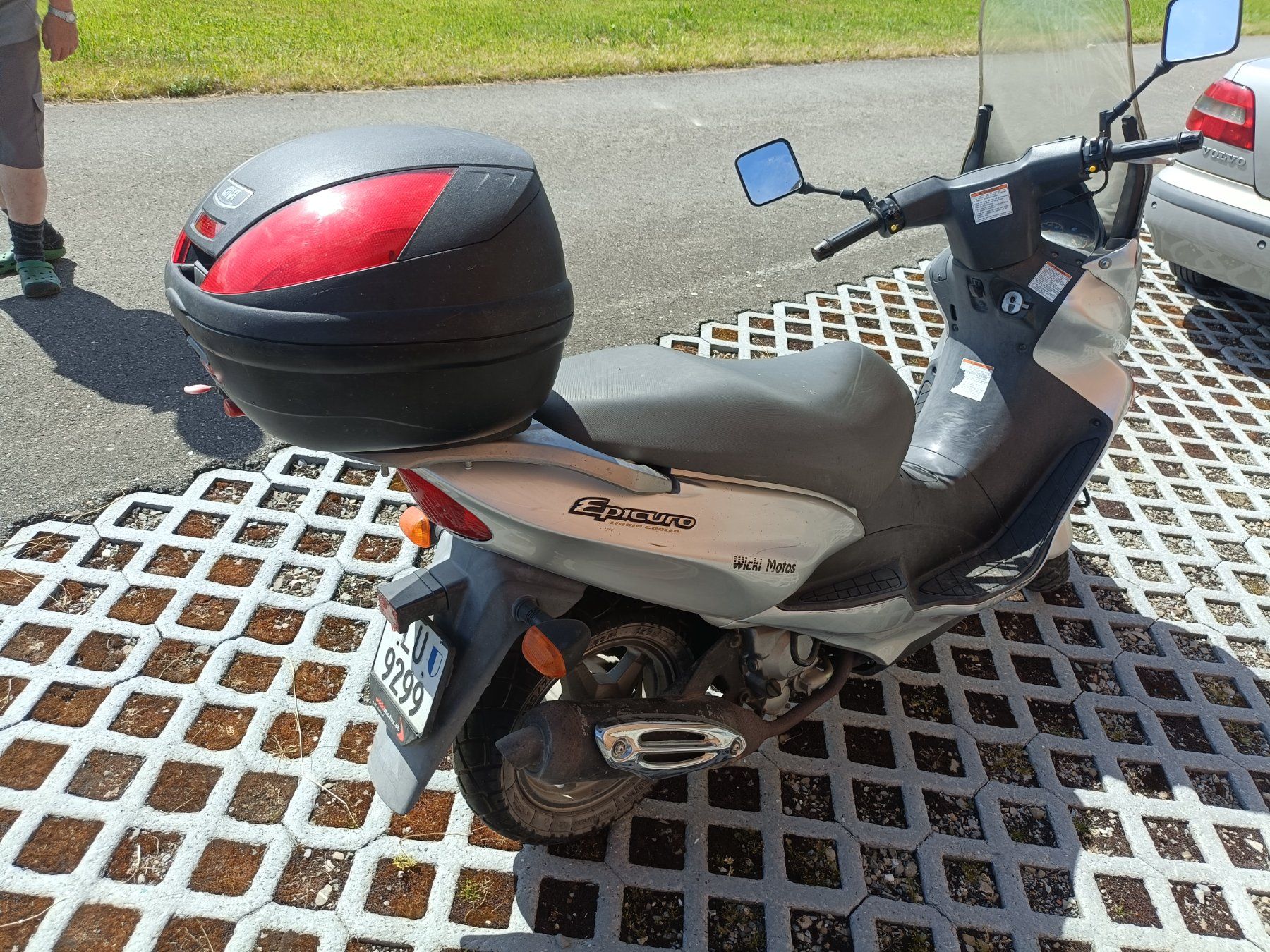 Suzuki Strada: Motorrad/Roller Suzuki UC 125 – Usato da Ennetmoos venduto da brunhildenb