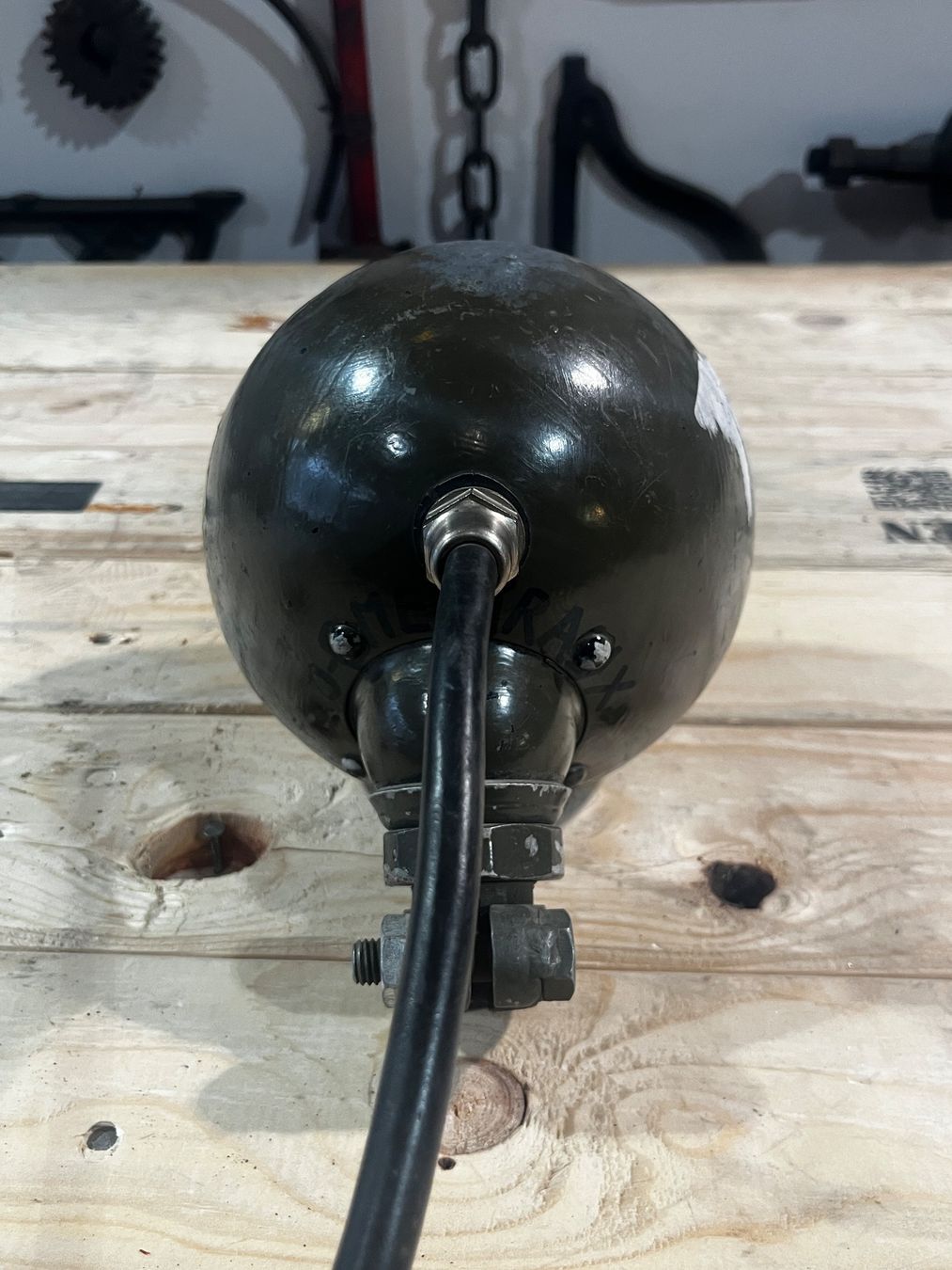 Bosch Fari: Arbeitsscheinwerfer / Zusatzscheinwerfer  Oldtimer / Traktor – Usato da Luzern venduto da Fracht-Design 3