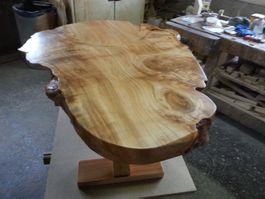 Table basse en cerisier massif unique - Fait main