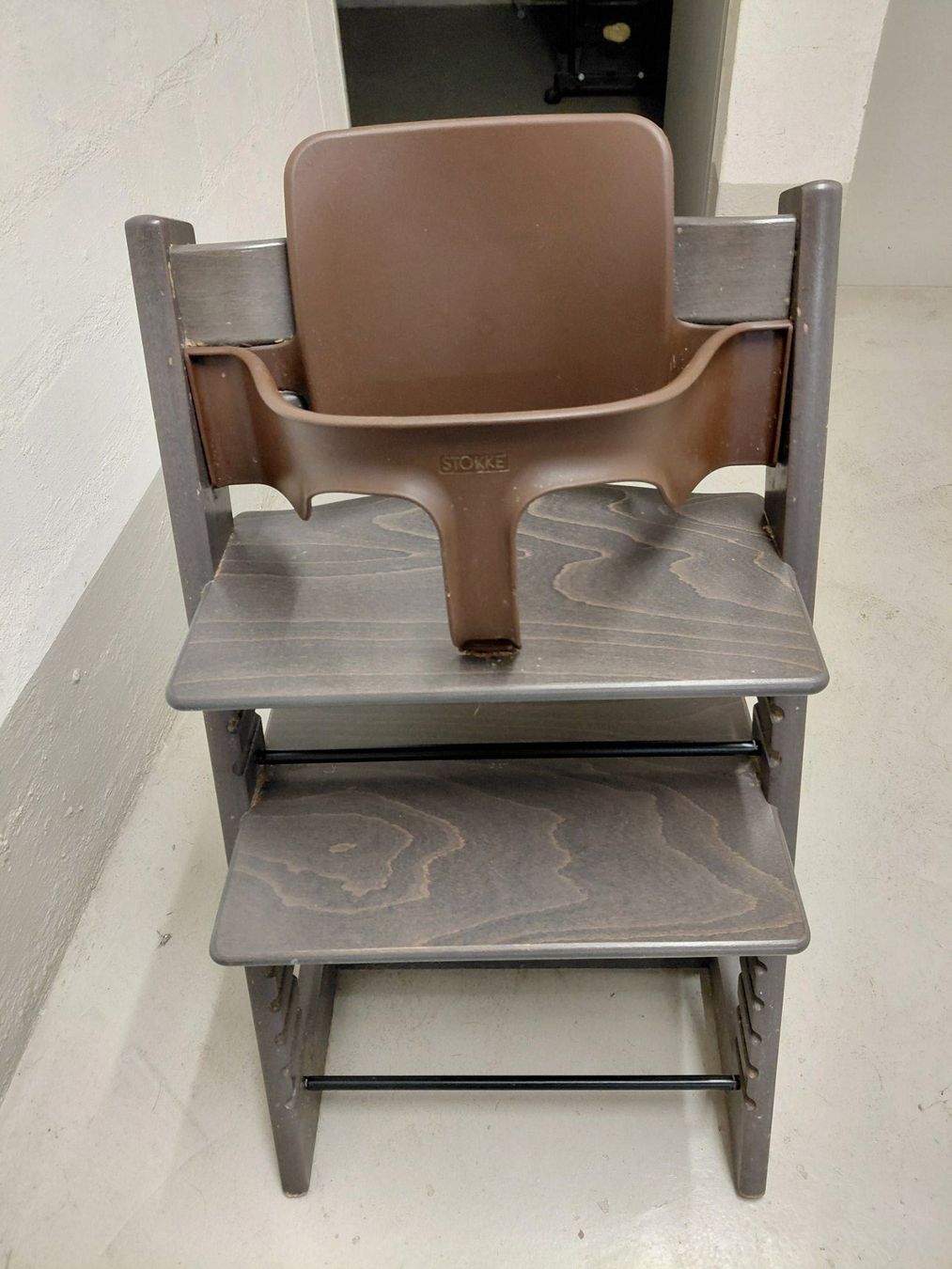 Stokke Hochstühle: Stokke Tripp Trapp Hochstuhl – Gebraucht aus Zürich von jew_9mfx