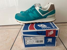 NEW BALANCE 574 Women Shoes Size 39 NEW with box