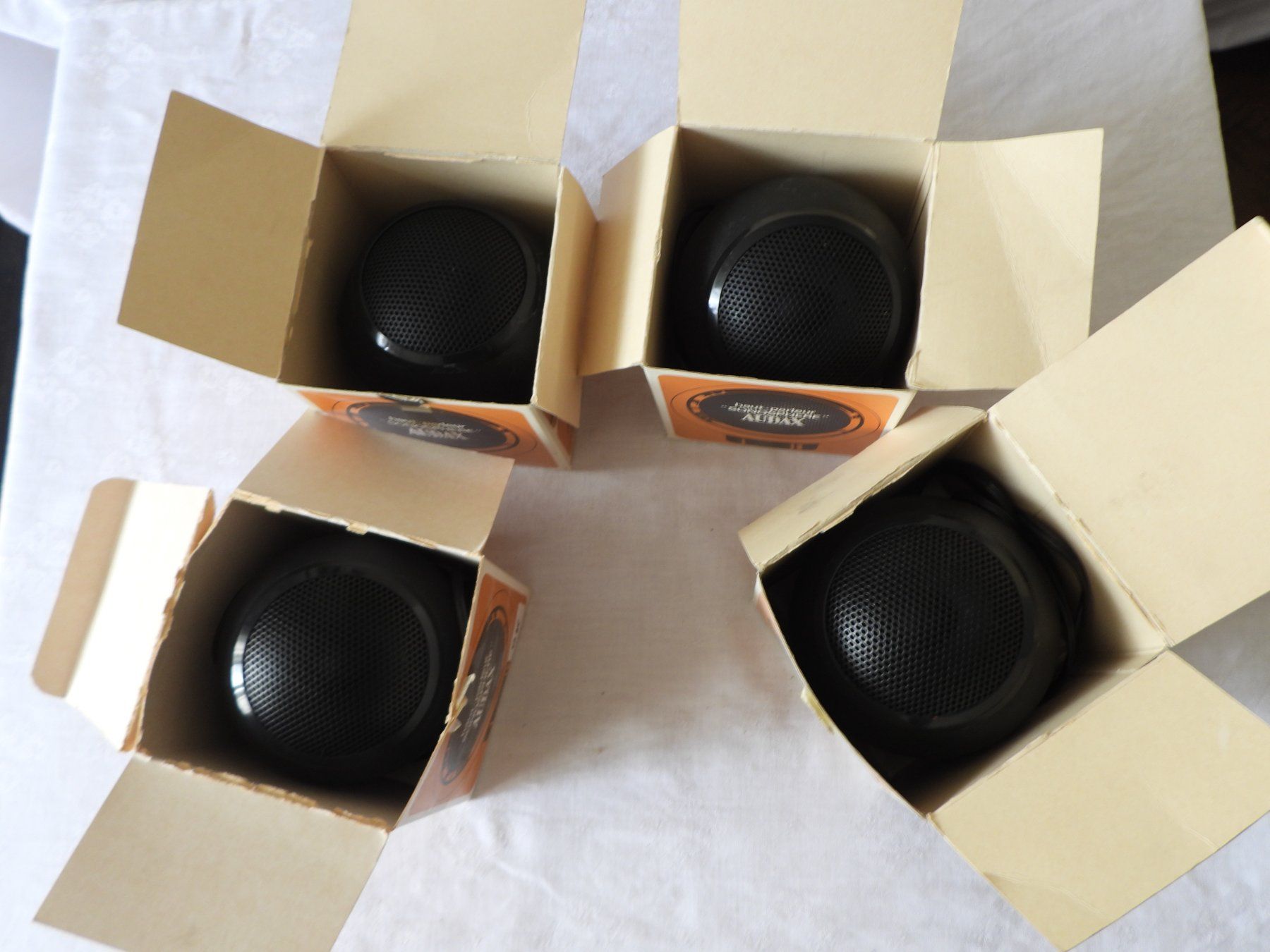 Audax Lautsprecher: Audax Sonosphere SP12 Kugel-Lautsprecher 4st – Gebraucht aus Tavannes von jimananas 6