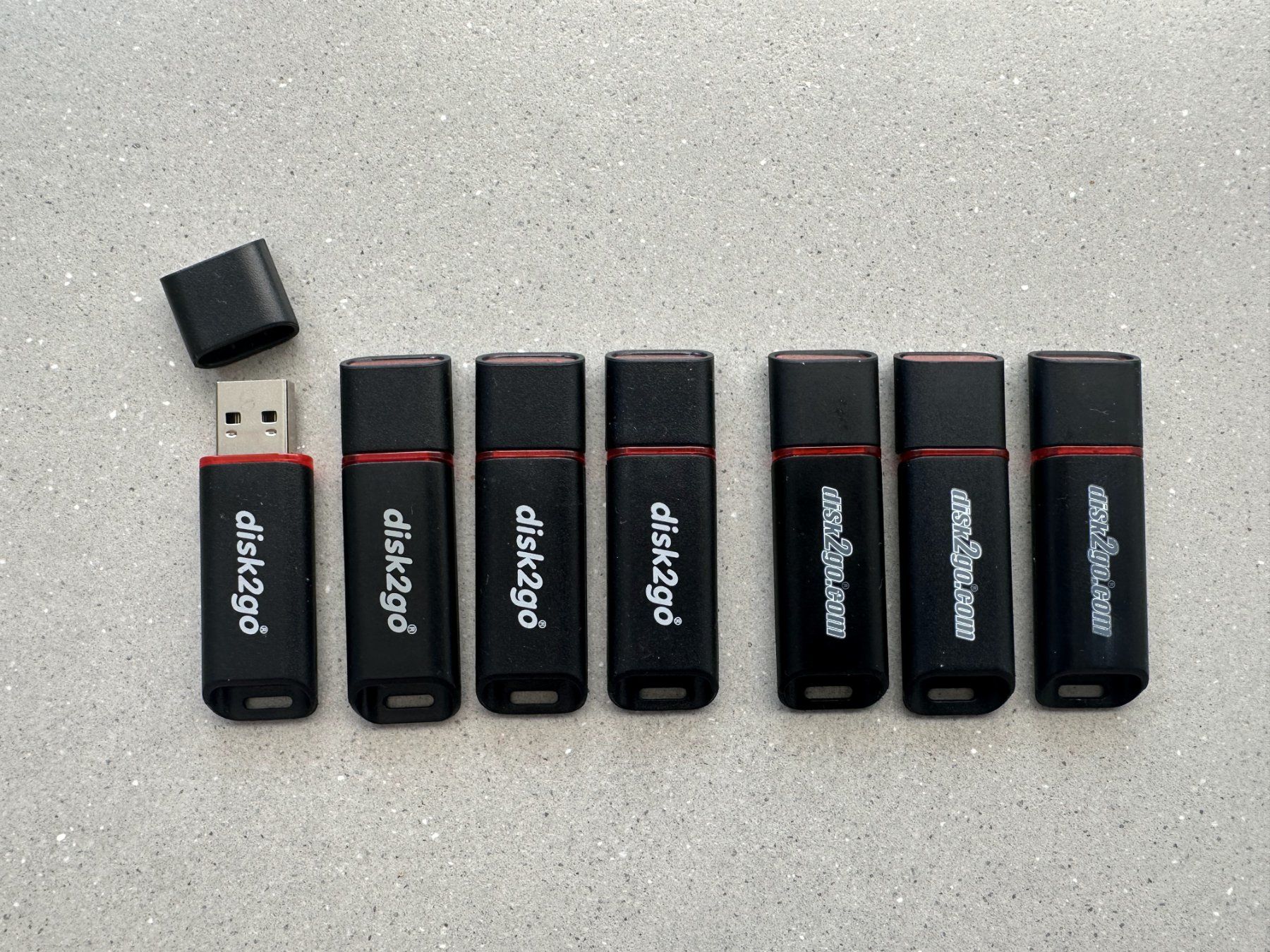 USB Sticks: USB Datensticks 8 GB – Gebraucht aus Winterthur von Ricaston