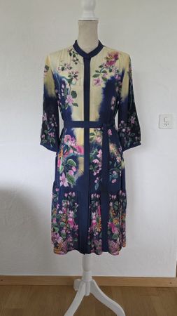 Exklusives Seidenkleid von "SALONI" Gr. 40 (UK 12)