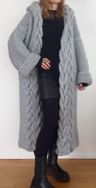 Giacche: NEU: Strickjacke m/Kapuze Gr.S – Nuovo (secondo la descrizione) da Lachen venduto da mar_ox 2