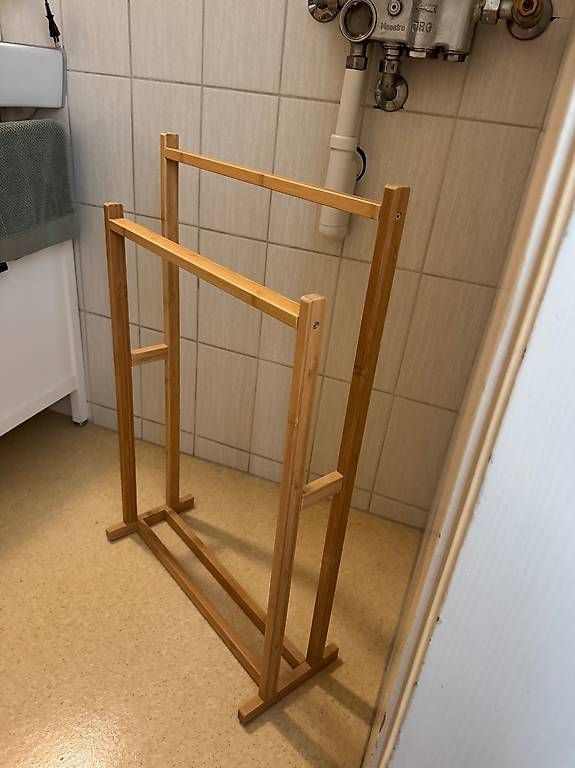 Ikea Portasciugamani: Handtuchhalter – Usato da Bern venduto da Michelle.leonie
